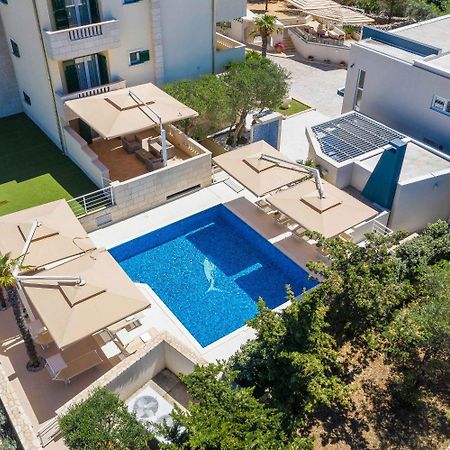 Apartments Tomo - With Pool Novalja Exterior photo